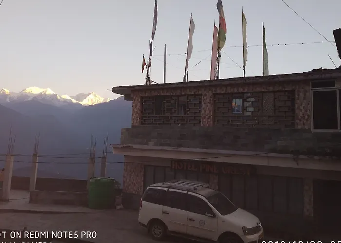 Udaan Hotel Pine Crest